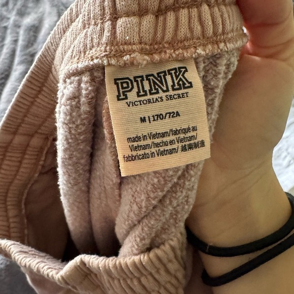 VS Pink Beige Sweat pant - Picture 2 of 3